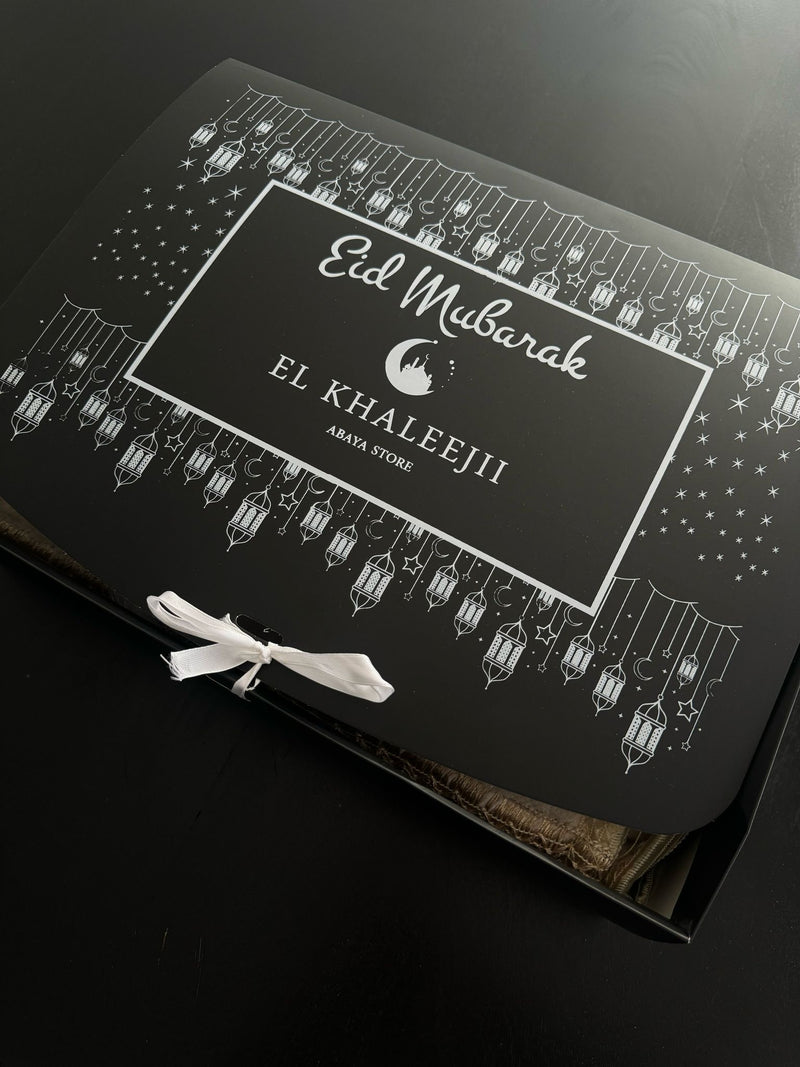 CUSTOMIZE BOX